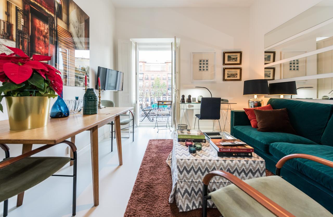 Plaza Santa Ana Apartment Madrid Bagian luar foto
