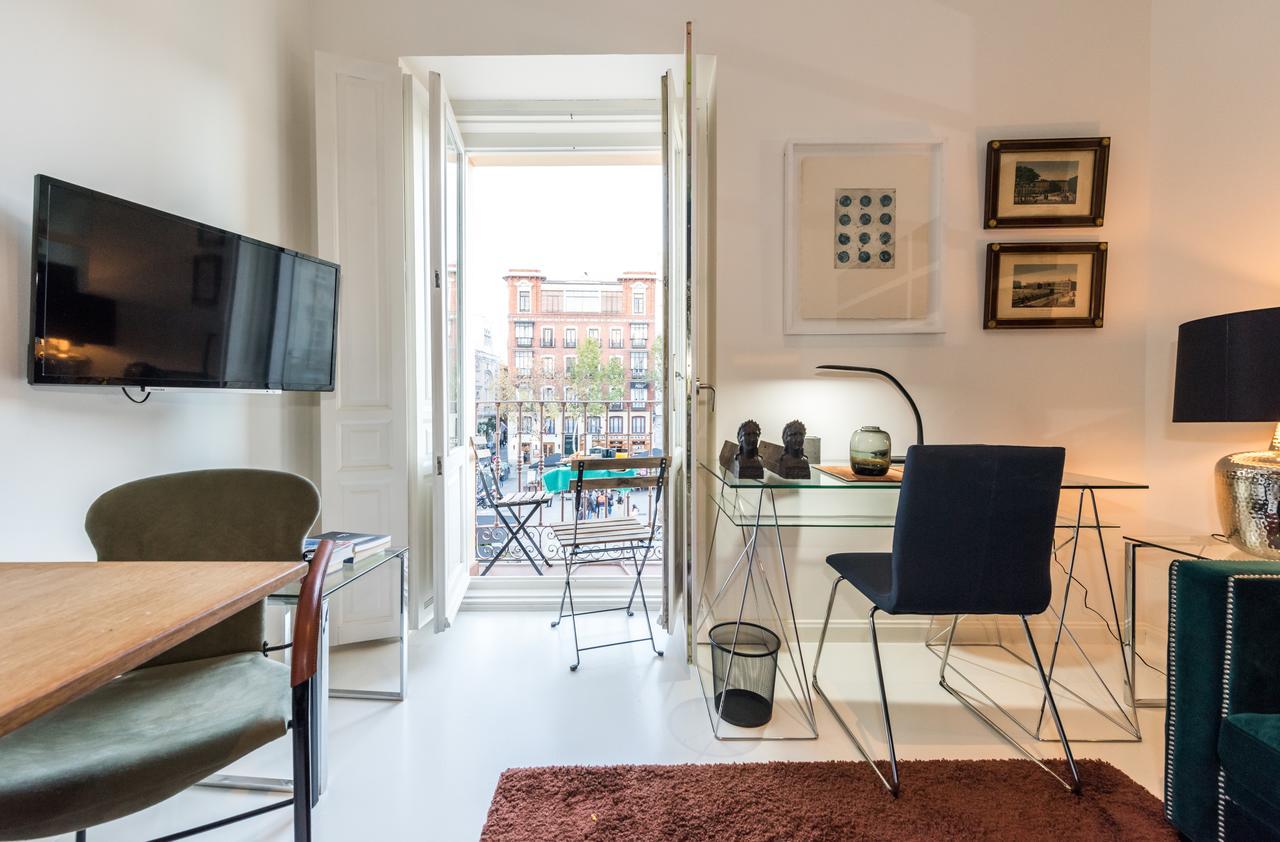 Plaza Santa Ana Apartment Madrid Bagian luar foto