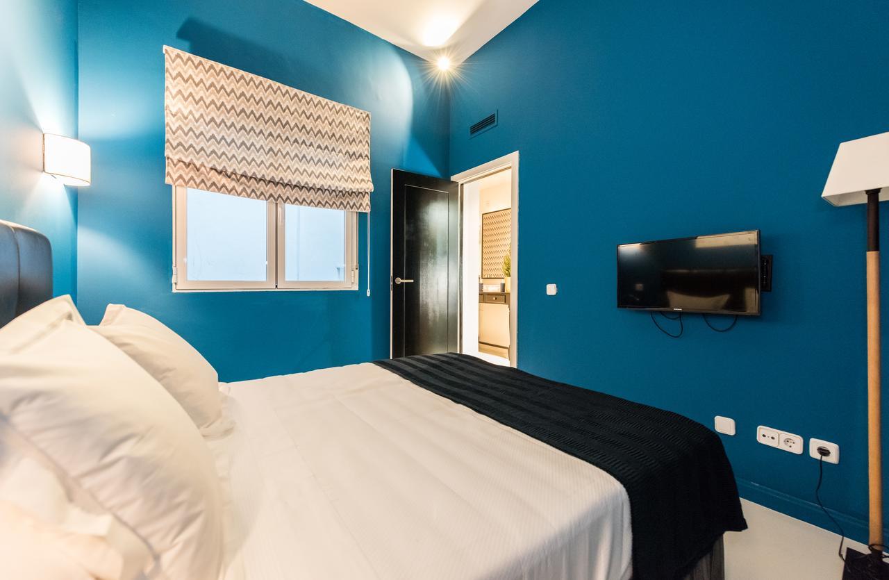 Plaza Santa Ana Apartment Madrid Bagian luar foto