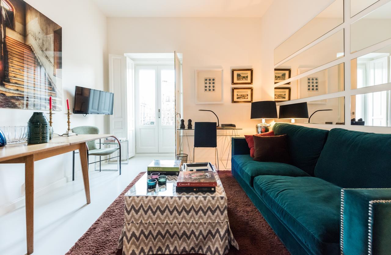 Plaza Santa Ana Apartment Madrid Bagian luar foto