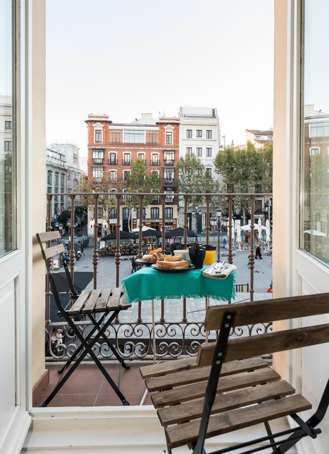 Plaza Santa Ana Apartment Madrid Bagian luar foto